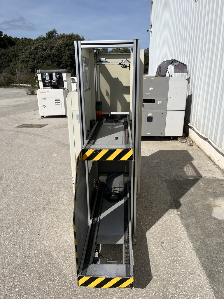 Nutek Conveyor model: NTM110LL SMT 2002-0409A01