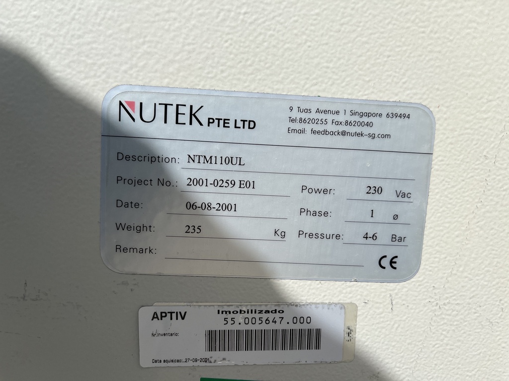 Nutek Conveyor model: NTM110LL SMT 2002-0409A01